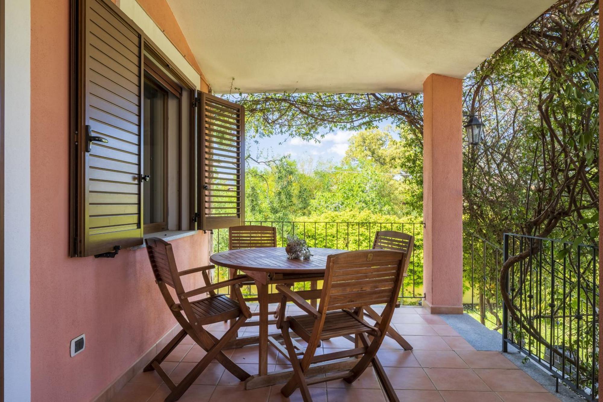 Casa Vacanze Lolivastro Àrbatax Zewnętrze zdjęcie